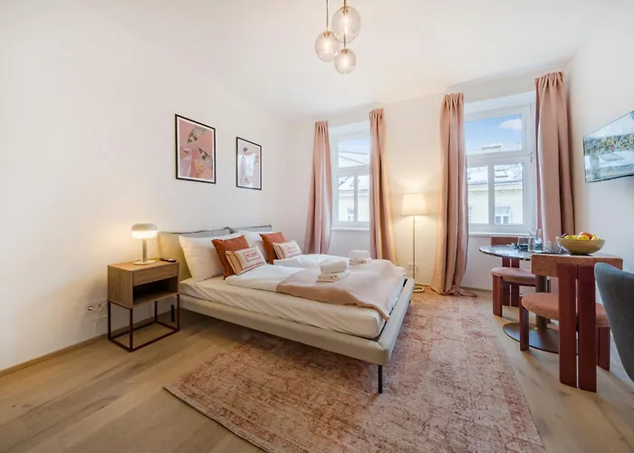 Apartamento Designer Studios, 10min To Stephansplatz, Metro, No Elevator Viena