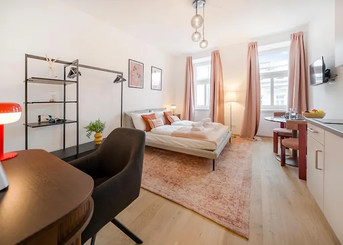 Apartamento Designer Studios, 10min To Stephansplatz, Metro, No Elevator Viena