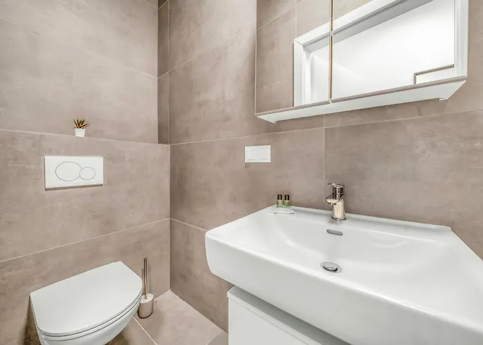 Apartamento Designer Studios, 10min To Stephansplatz, Metro, No Elevator *