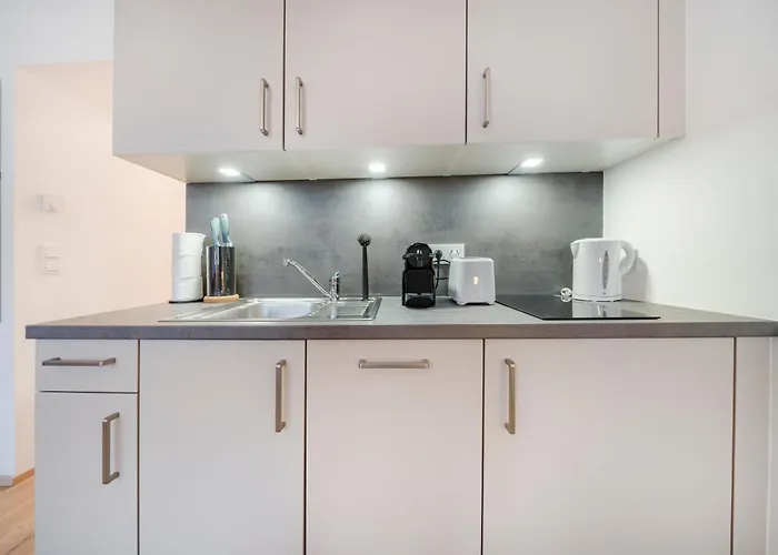 Designer Studios, 10min To Stephansplatz, Metro, No Elevator Apartamento